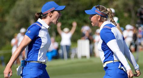 Europe stays close after splitting foursome matches against United States in Solheim Cup